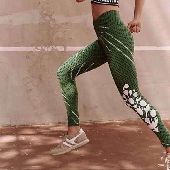 Free People FP Movement Never Better Logo Leggings - Heritage Green NWOT XS - Picture 4 of 5